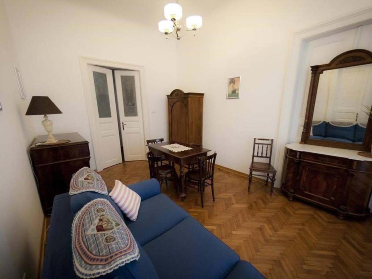Domus Liberta - Boutique Rooms Trieste Esterno foto