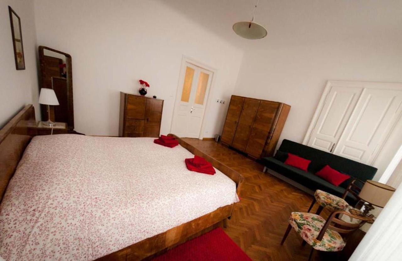 Domus Liberta - Boutique Rooms Trieste Esterno foto